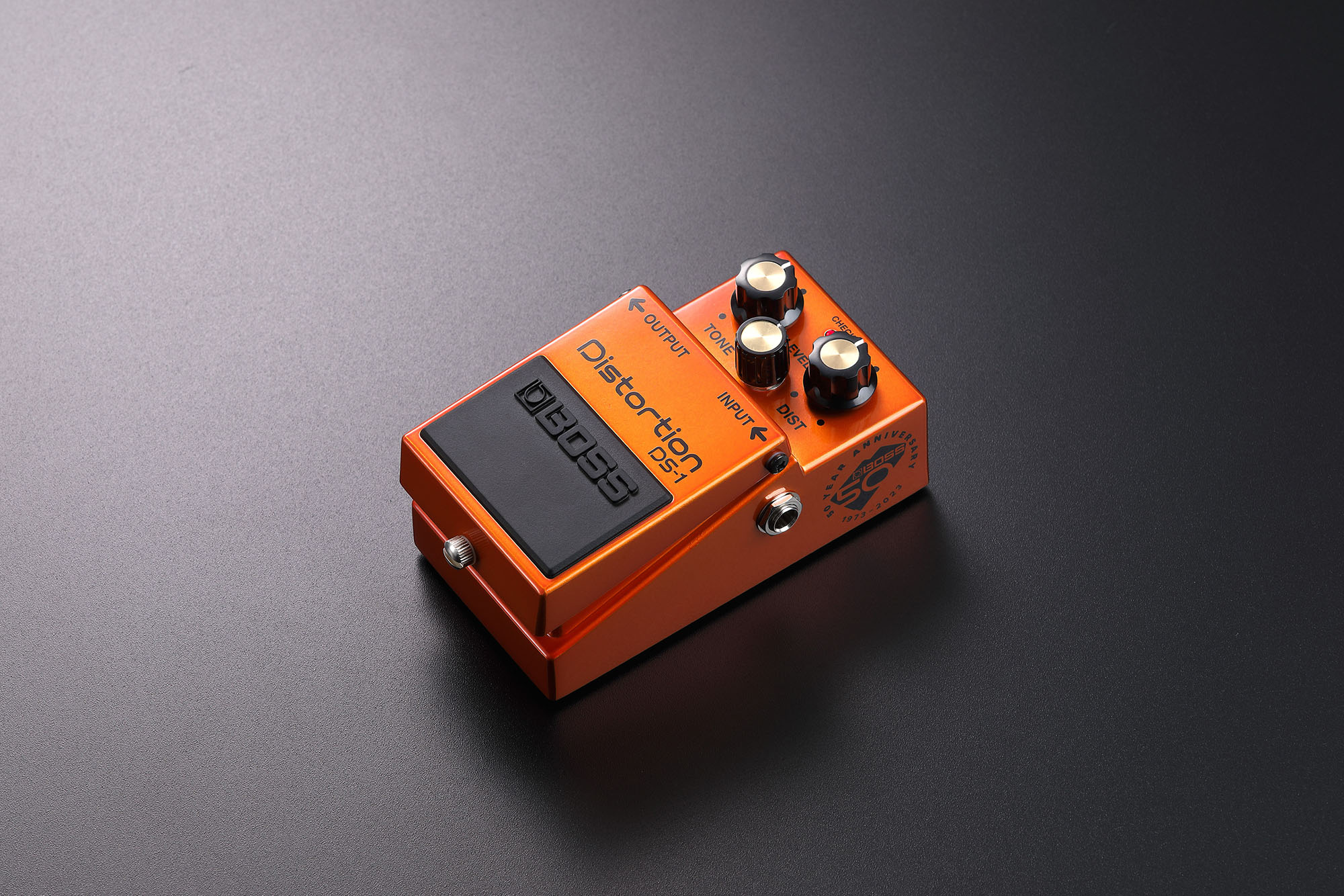 limitowany efekt gitarowy BOSS DS-1 B50A